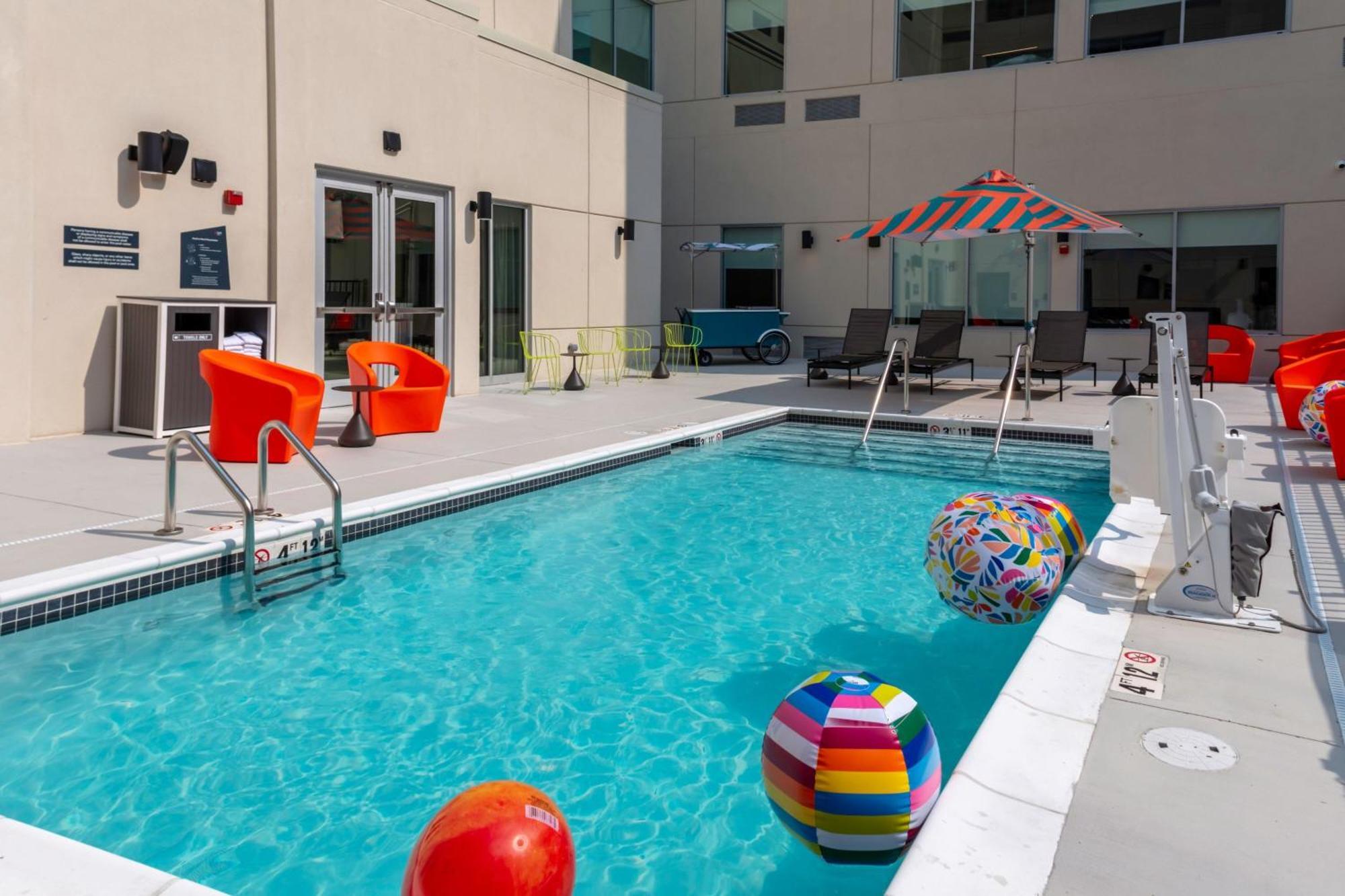 Aloft Nashville Airport Bagian luar foto